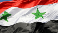 Suriye ordusu Doğu Guta’nın Ein Tarma kenti merkezinde 7 yıl sonra Suriye bayrağını dalgalandırdı