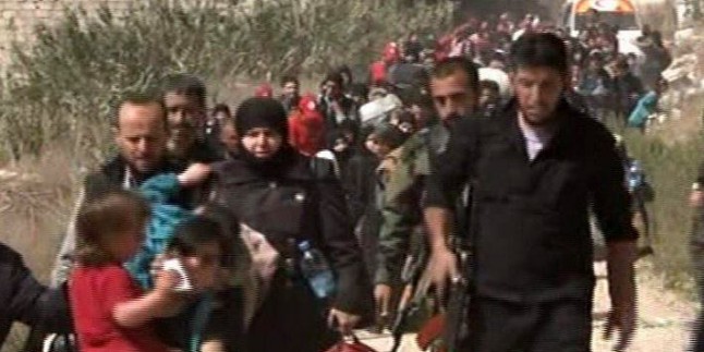 Suriye Ordusu Teröristlerin Rehine Aldıkları Binlerce Sivili Kurtardı
