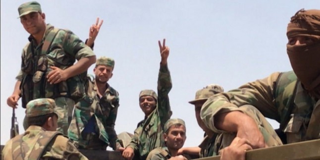 Suriye birlikleri, Nusra Cephesi teröristlerinin mevzilerini vurdu