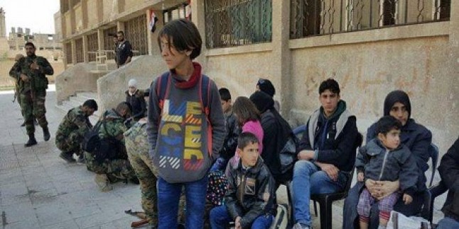 Suriye Ordusu Çok Sayıda Aileyi Tahliye Edip Teröristlerden Kurtardı