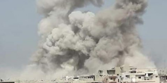 Suriye savaş uçakları teröristlerin mevzilerini bombaladı