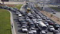 Siyonist-Vahhabi Suudi Arabistan Rejimi Sınırı Kapattı, Uzun Araç Kuyrukları Oluştu