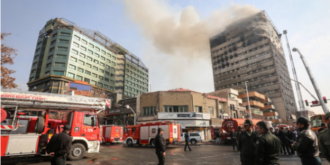 Tahran’da Ticaret Binası’nın patlama ve çöküşün ardından içerideki 40 itfaiyeciden haber alınamıyor