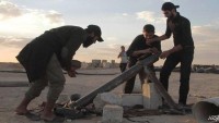 Teröristler, Suriye’nin Homs kentinde yakıt istasyonunu hedef aldılar