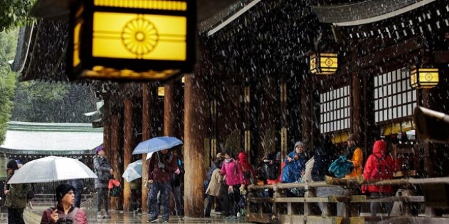 Tokyo’ya 54 yıl aradan sonra ilk kez kasım ayında kar yağdı