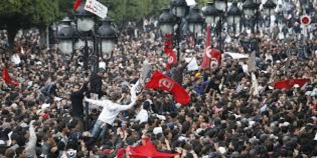 Tunus Hükümeti Protesto Edildi