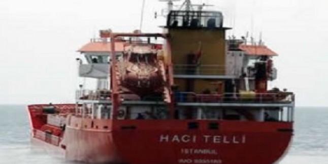 Türk bayraklı petrol tankeri Libya’da alıkonuldu
