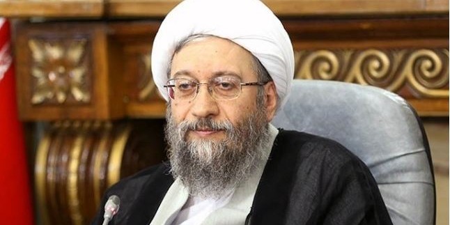 İran Yargı Erki Başkanı: Batı terörizme karşı çifte standart uyguluyor