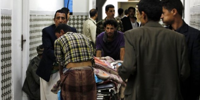Yemen’de Camiye Bombalı Saldırı: 20 Şehit