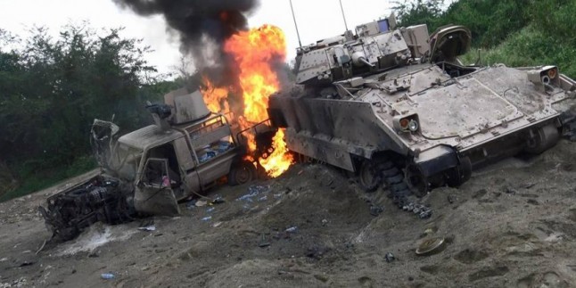 Yemen Hizbullah’ı İşgalci Arap Emirliklerine Ait 4 Askeri Aracı İçindekilerle Birlikte İmha Etti