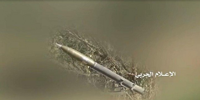 Yemen Hizbullahı Suud Mevzilerini 5 Adet Zilzal-1 Füzesiyle Vurdu